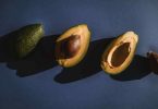 Comment faire pousser un noyau d’avocat facilement ? Artisan Fleuriste
