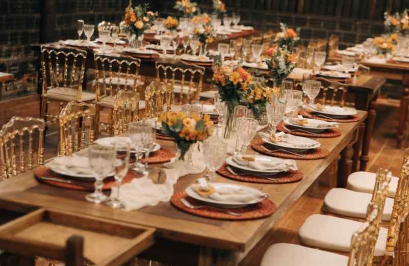 Le thème bohème avec bois et fleurs séchées Artisan Fleuriste